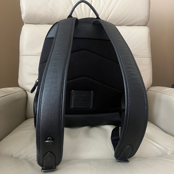 COACH™ Charter Backpack in Refined Pebbled Leather - Picture 3 of 9